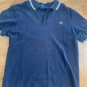 Great condition, well worn, super comfortable. Also really good quality